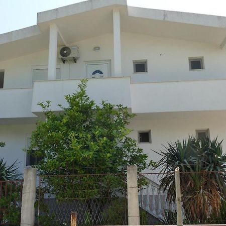 Apartmani Scepanovic Сутоморе Экстерьер фото